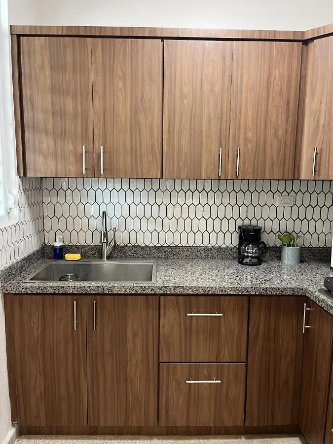 3-Bedroom House In Quebradillas Vakantiehuis