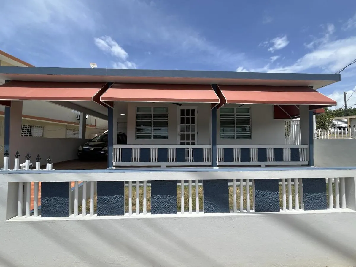 3-Bedroom House In Quebradillas Vakantiehuis